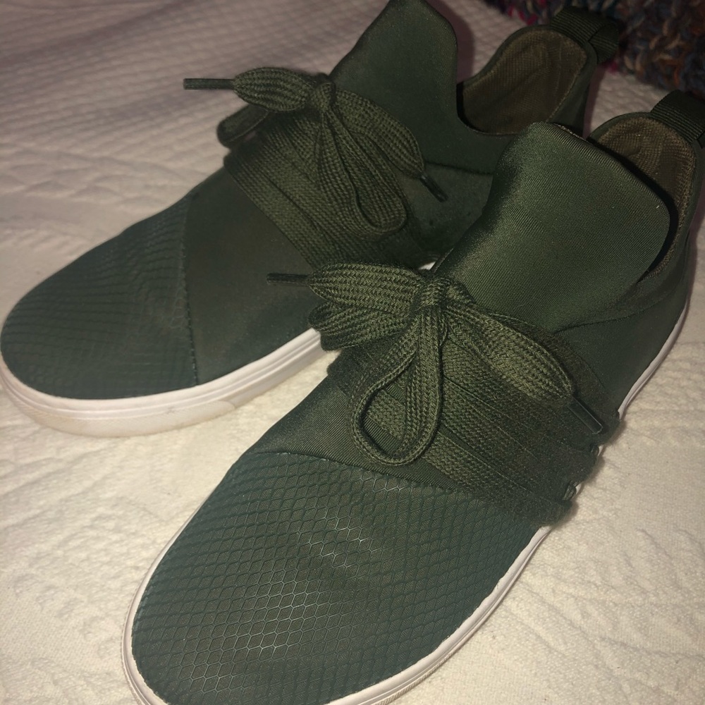 Steve Madden Lancer Size 7